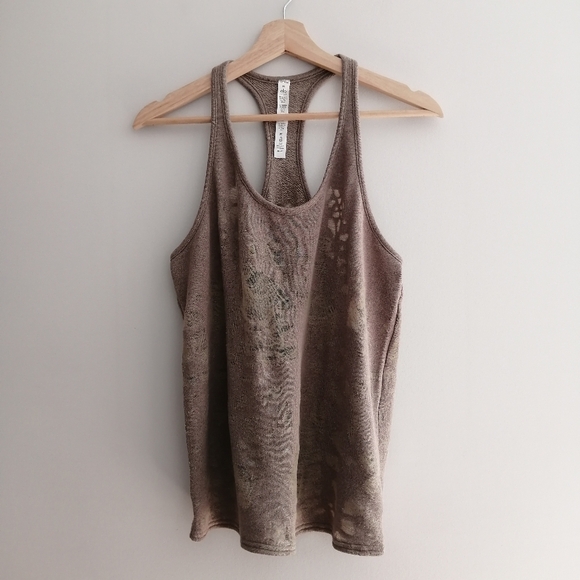 Alo Yoga Pure Distressed Tank Tan Medium - Picture 3 of 15